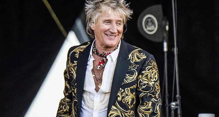 Rod Stewart vende su catálogo a Iconic Artists Group por alrededor de $100 millones