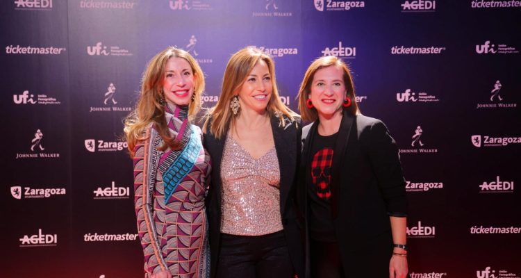 Ana Valdovinos, Natalia Chueca y Sara Fernández.