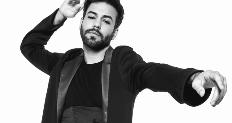 Agoney, el talentoso artista originario de Adeje (1995), regresa con fuerza a la escena musical con su segundo álbum, Dicotomía.