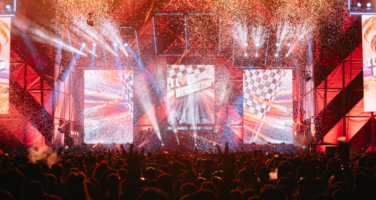 I Love Reggaeton. La ciudad andaluza se ha convertido en la quinta ciudad que celebra el festival este año y la quinta que cuelga el cartel de ‘SOLD OUT’. Foto: Victor Fornieles.